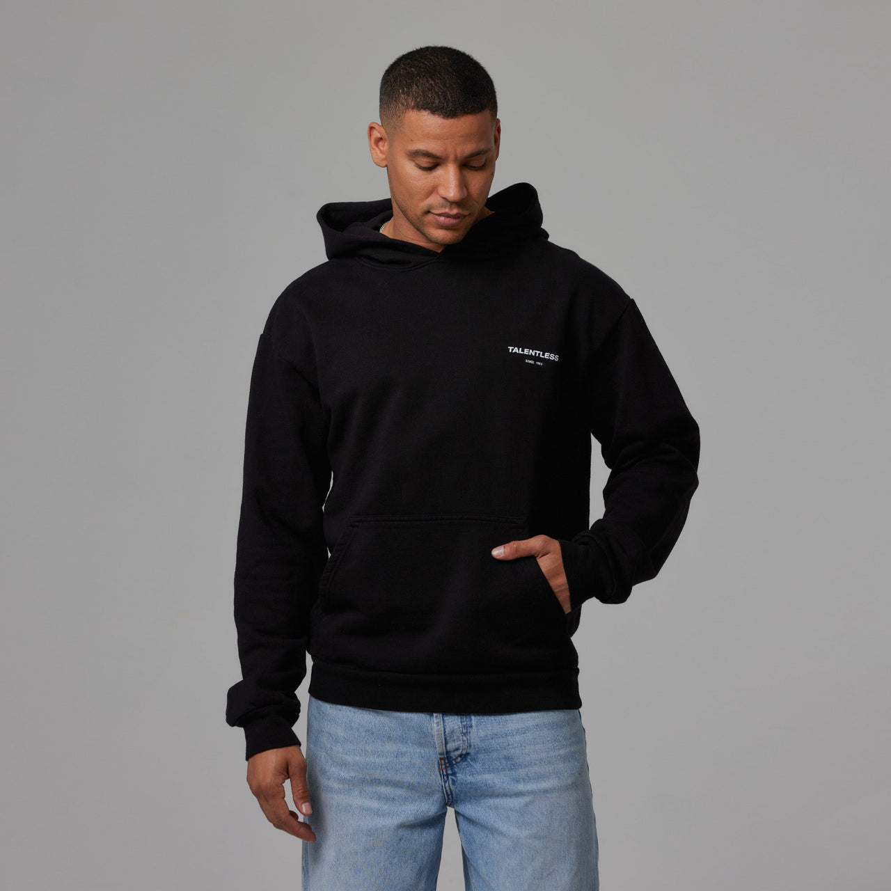 TALENTLESS -MENS HOODIE - CIRCLE LOGO (Pitch Black)