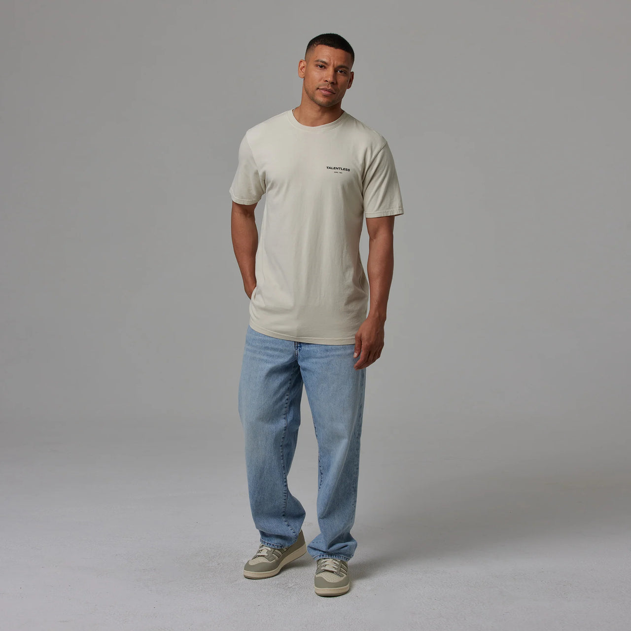 TALENTLESS MENS TEE - CIRCLE LOGO (BONE)