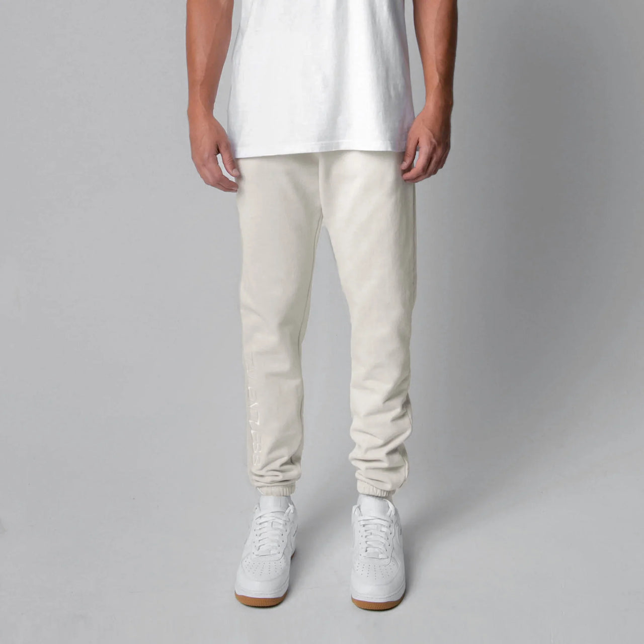 TALENTLESS - MENS HEAVYWEIGHT EMBROIDERED SWEATPANTS (Bone)