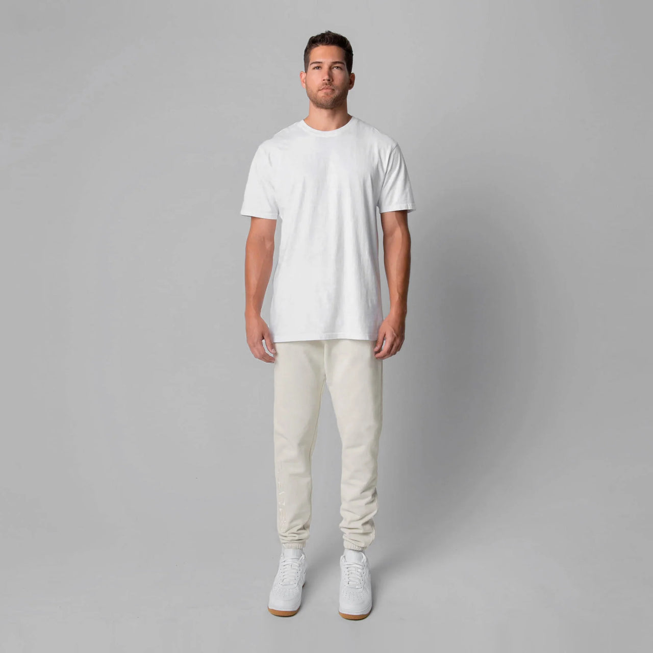 TALENTLESS - MENS HEAVYWEIGHT EMBROIDERED SWEATPANTS (Bone)