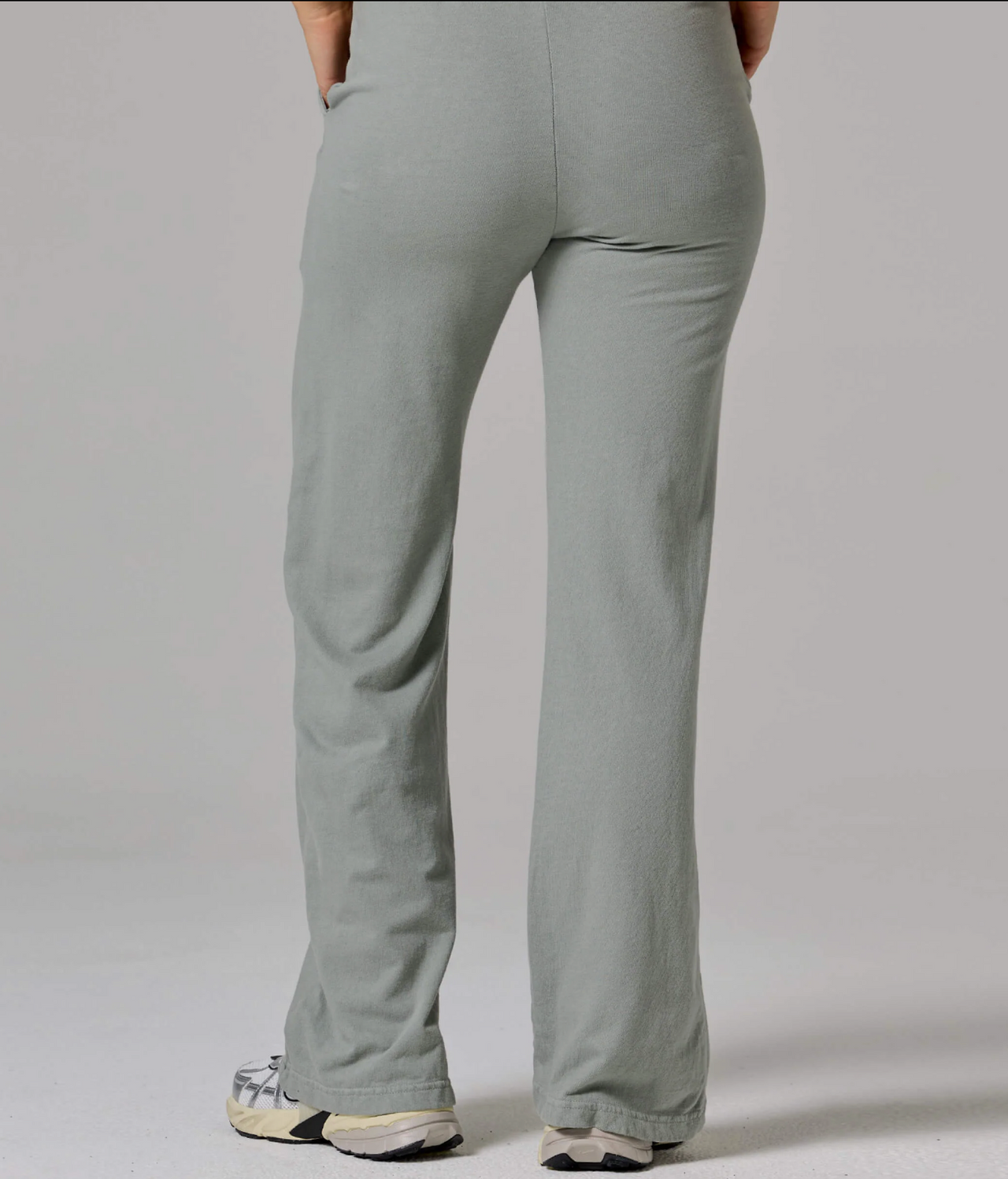 TALENTLESS - Women's Elastic Waist Band Pants (Sage)